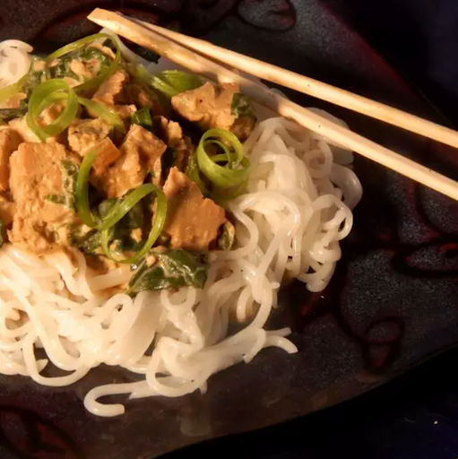 Seitan In Peanut Sauce